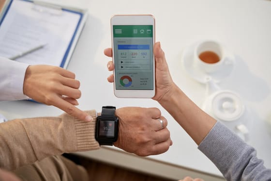 Studie: Smartwatch App erkennt tonisch klonische Anfälle bei Epilepsie mit niedriger Fehlalarmrate