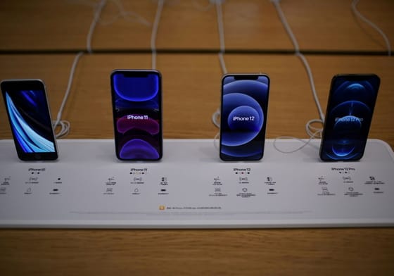 Apple lidera enquanto Samsung fica em segundo lugar, em meio à queda das vendas de smartphones nos EUA