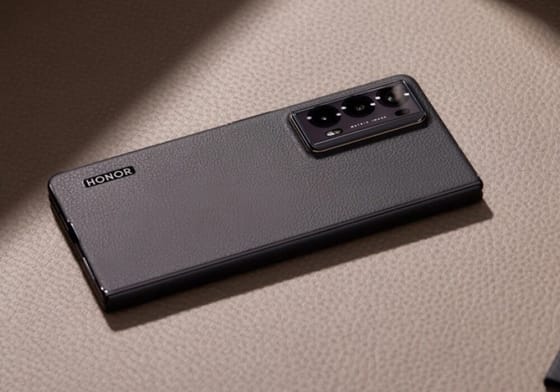 See the future of smartphones with the HONOR Magic V2