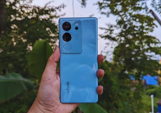 Analysis on Vivo V29 Pro A Multitalented Mid-tier Premium Mobile Device