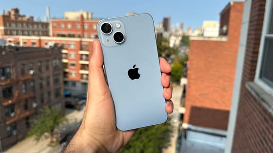 Smartphone Shipments Increasing, Supported by 5G and iOS Devices