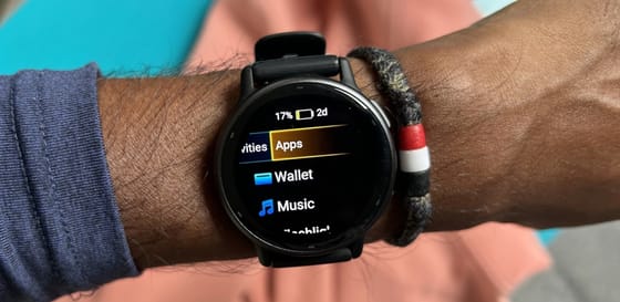 Top Bargains on Smartwatches Samsung, Google, Apple, Fitbit, and Garmin