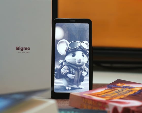 Bigme annuncia ufficialmente lo smartphone dual screen Color E Ink e LCD più innovativo al mondo segnando una nuova pietra miliare nell'innovazione tecnologica