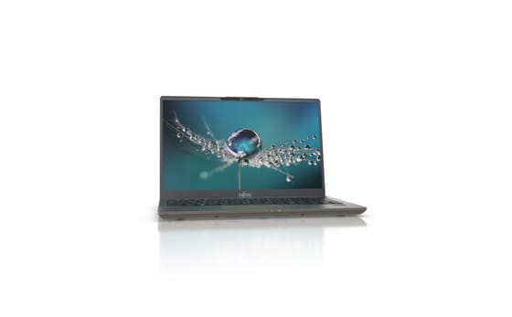 Fujitsu LIFEBOOK U7411 null