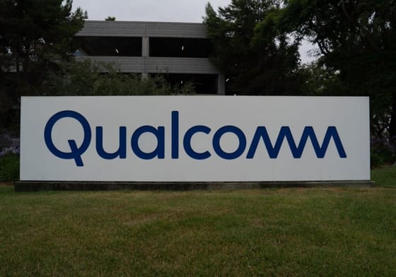 Qualcomm sales and forecast come up light as smartphone chip sales fall 25%