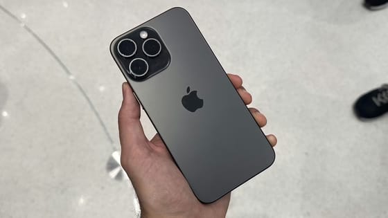 Apple iPhone 15 Pro