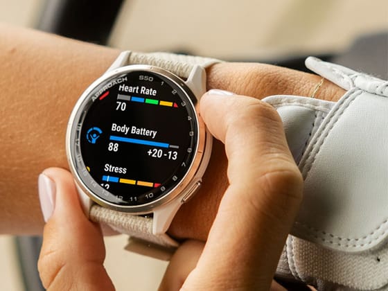 Nuovo aggiornamento Garmin per smartwatch corregge il bug dei controlli musicali