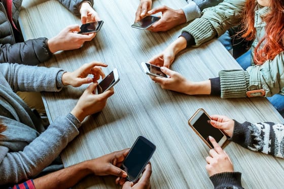 Physicians Caution that Overuse of Smartphones Could Impact Child Development