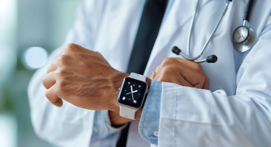 Doctor from Kerala Saves Ill Passenger on Delhi to San Francisco Flight Using a Smartwatch
