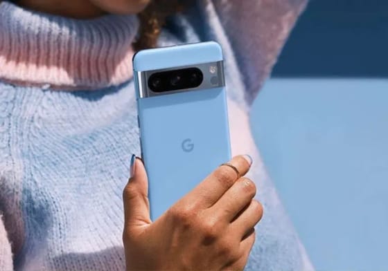 Google lanza Pixel 8, un reloj inteligente con una nueva característica de IA
