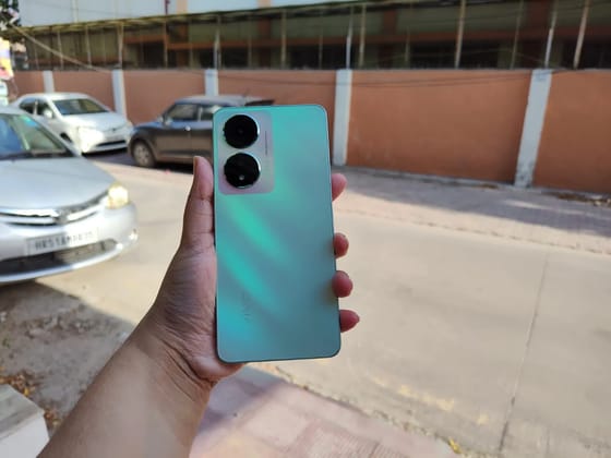 Meilleurs smartphones avec appareil photo à moins de 267 dollars US en novembre 2023 : Samsung Galaxy M34 5G, iQOO Z7s et plus encore