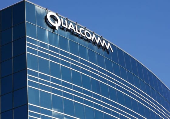 Qualcomm Stock Slips By 7% Amid Likely Job Cuts in Slowing Smartphone Market