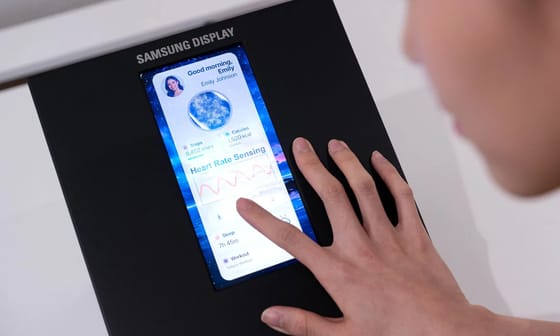 Samsung révèle un écran OLED de smartphone incroyablement lumineux qui ne sacrifie pas les couleurs