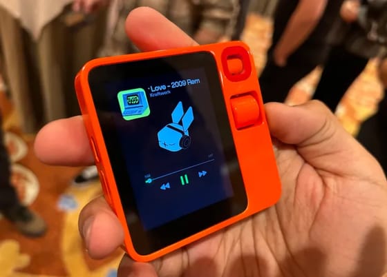 Este adorável gadget AI quer substituir seu smartphone