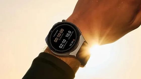 Huawei Leads China's Online Smartwatch Market With 46.8 Percent Growth in 2025