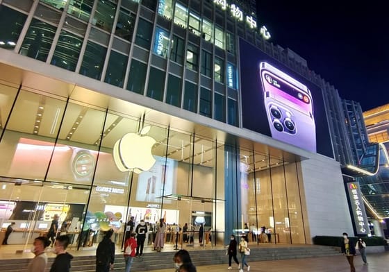Chinas Verbot von Apple-Smartphones führt zu starkem Einbruch des Aktienmarktwerts