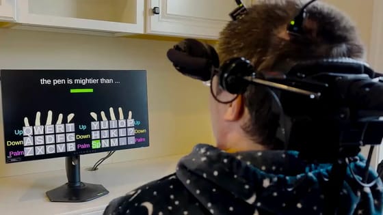 Implantes cerebrales permiten a personas paralizadas escribir casi tan rápido como los usuarios de teléfonos inteligentes - SingularityHub