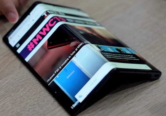 Telefones dobráveis ajudam essa marca a superar a Apple no maior mercado de smartphones do mundo