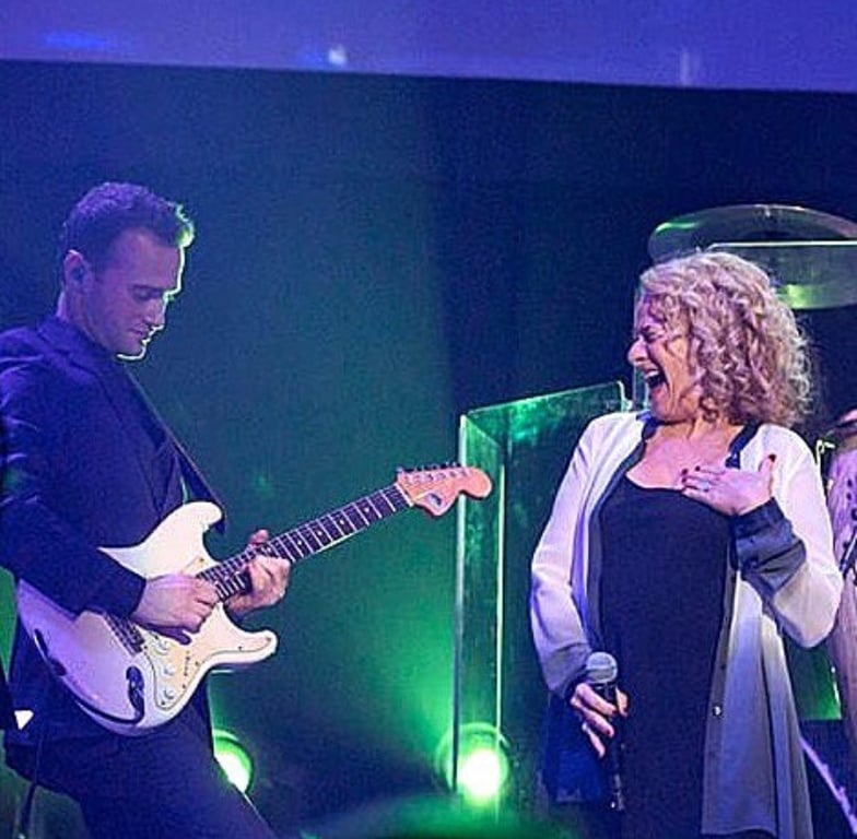 Private Guitar lessons with Hanan Rubinstein