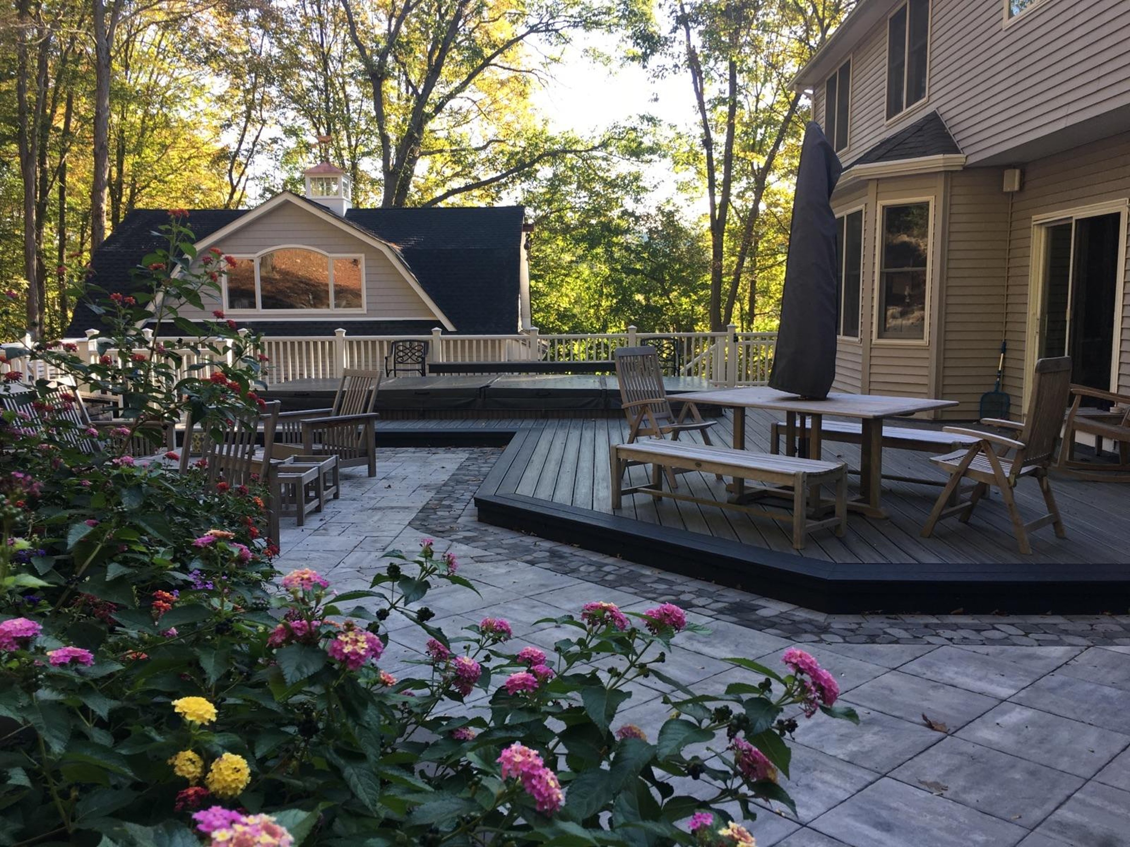 Decks / Outdoor Living — photo 15