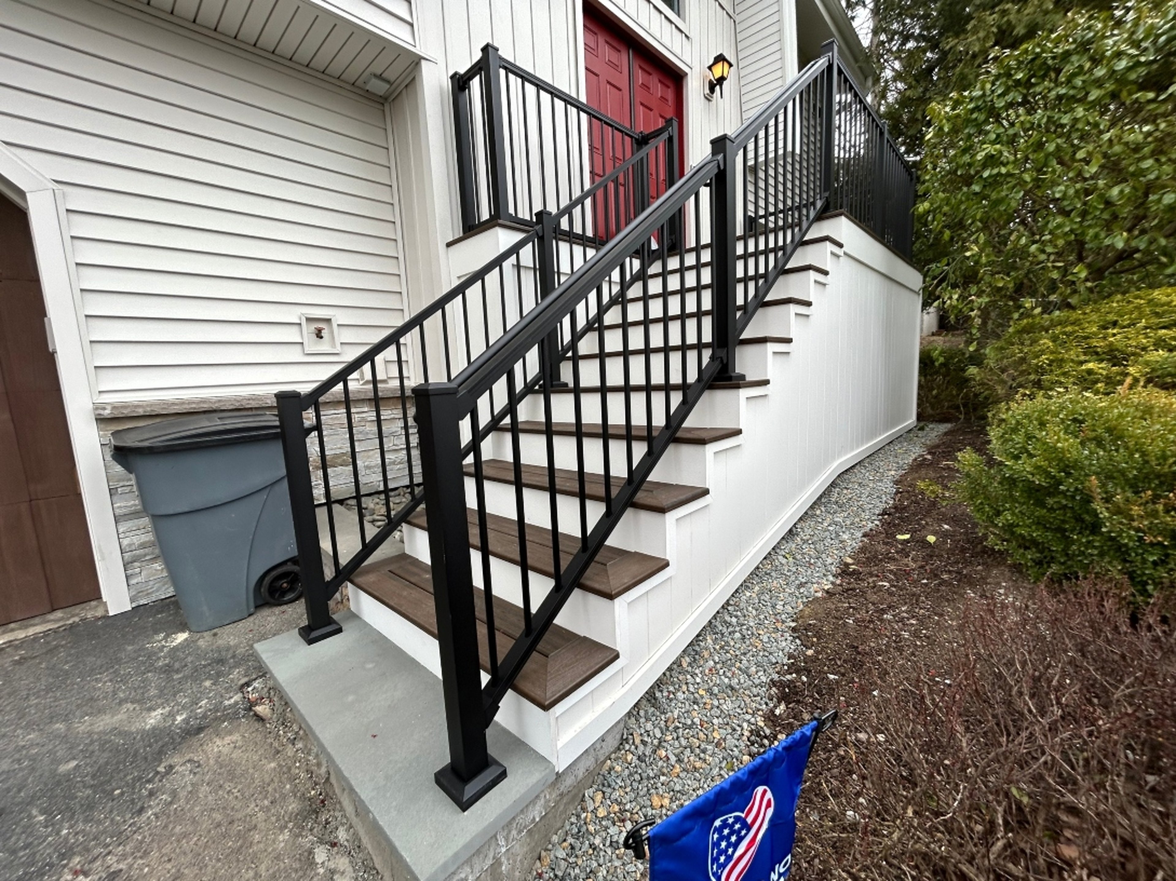 Decks / Outdoor Living — photo 33