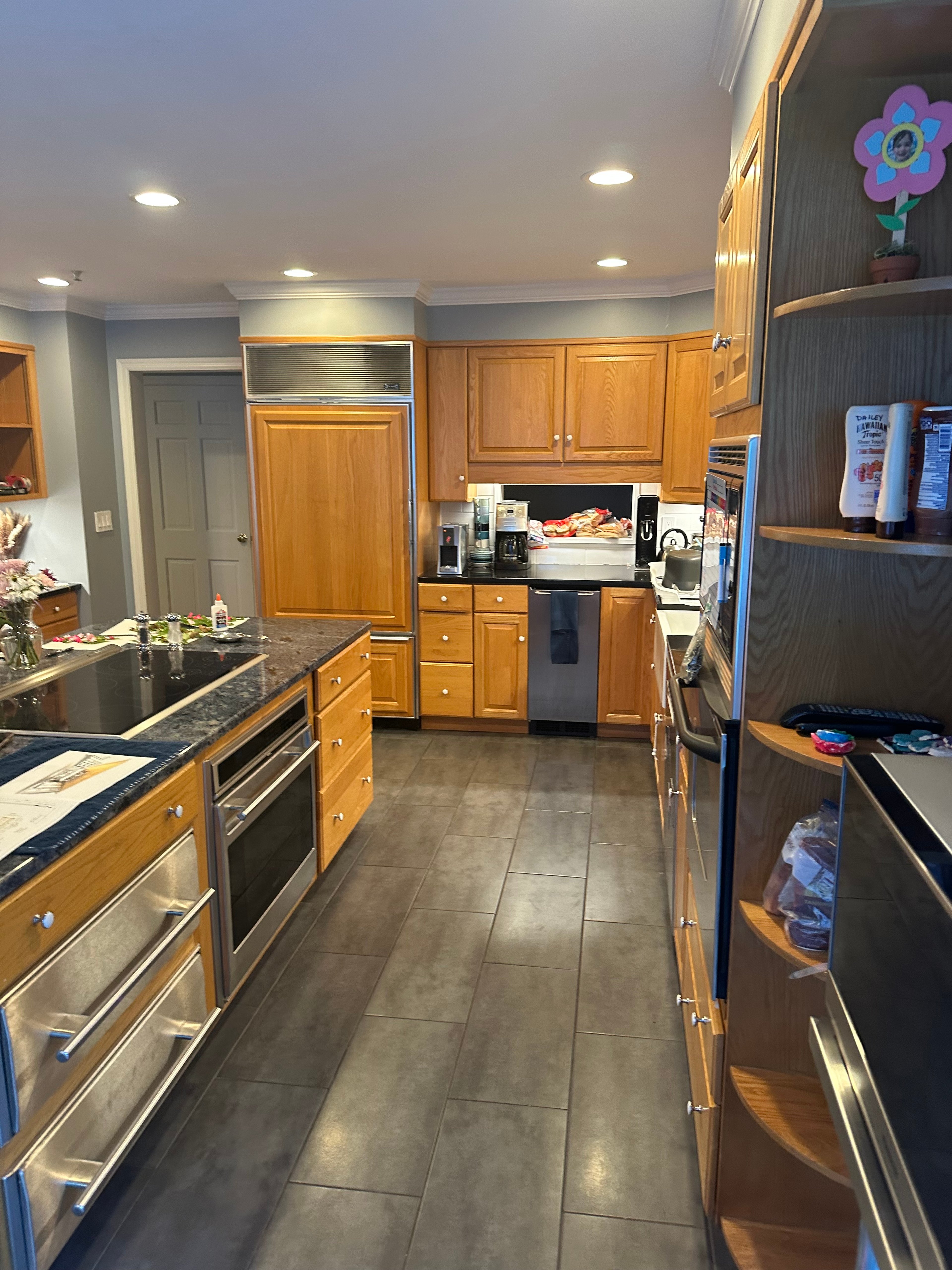 Yorktown kitchen before — sink area