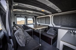 /images/123/Iceland+Campers+Main22.webp