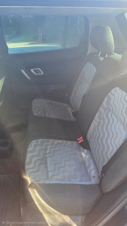 Škoda Fabia II 1.9 TDI 77 kW 2007 – STK 2027 7