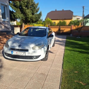 Renault Fluence 1