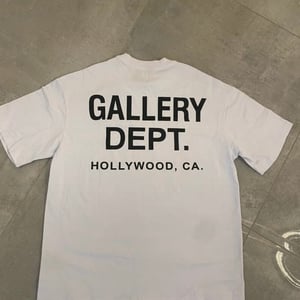Gallery dept tričko 1