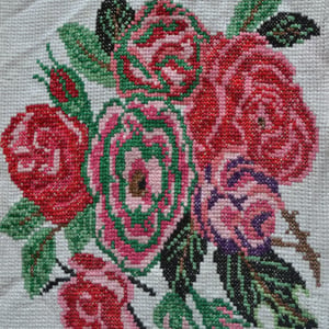 Vyšívaný obrázok Kytica ruží 30x20 cm Hand made 3