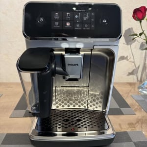 Philips LatteGo kávovar Series 4300, ako nový 2