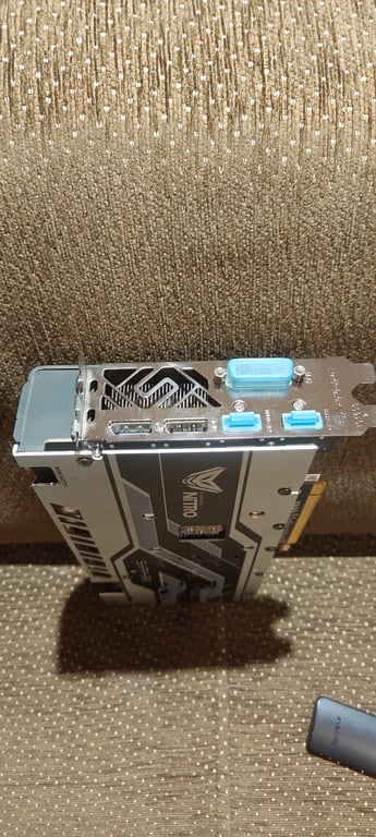 Sapphire RX 580 4GB Nitro+ ako nová 2