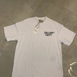 Gallery dept tričko 2
