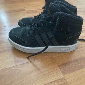 detské zateplené botasky Adidas, veľkosť 30 2