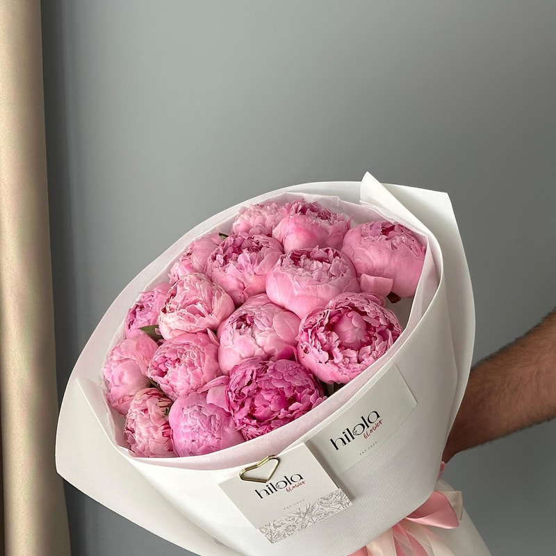 Pembe Şakayık – Saf Zarafet