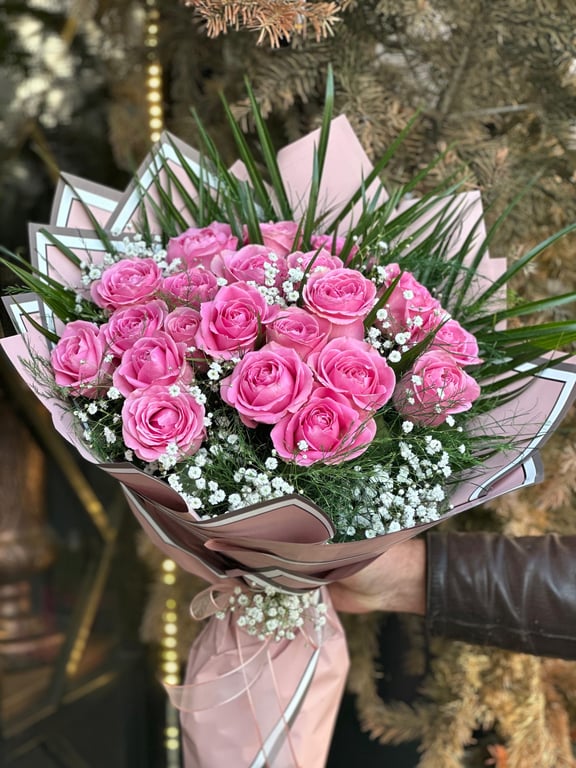 21 Kırmızı Gül & Beyaz Lilyum Buketi