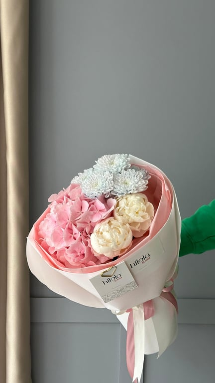 Şakayık, Ortanca ve Krizantem – Zarif Büyü