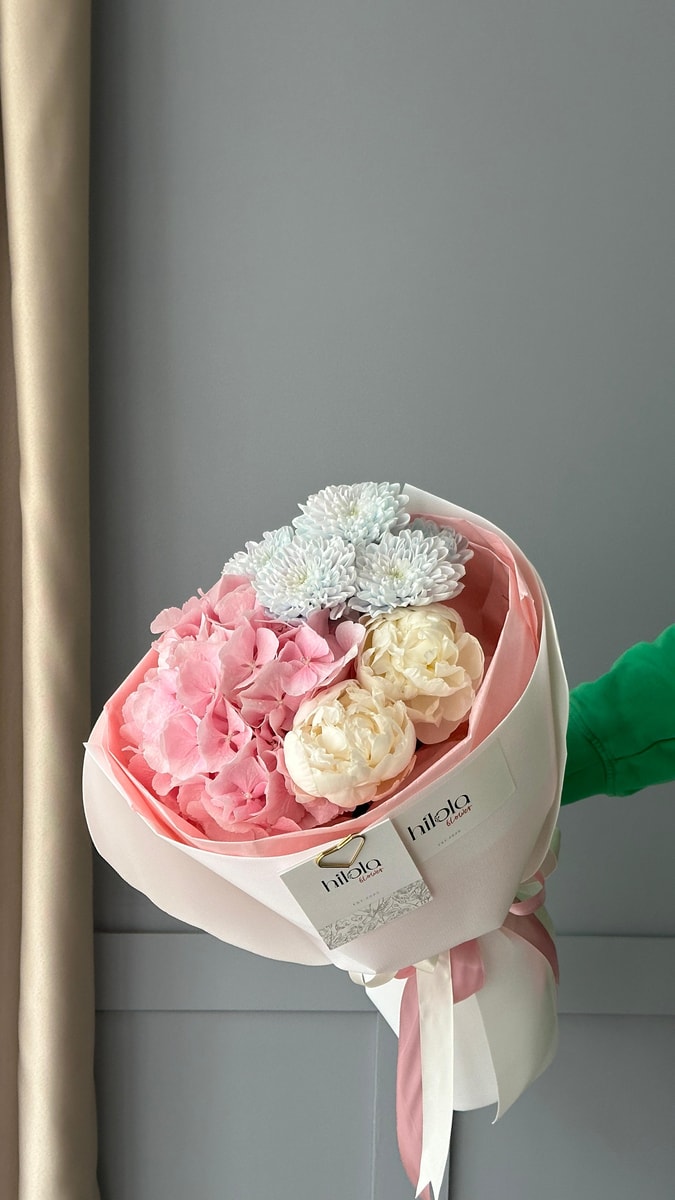 Şakayık, Ortanca ve Krizantem – Zarif Büyü