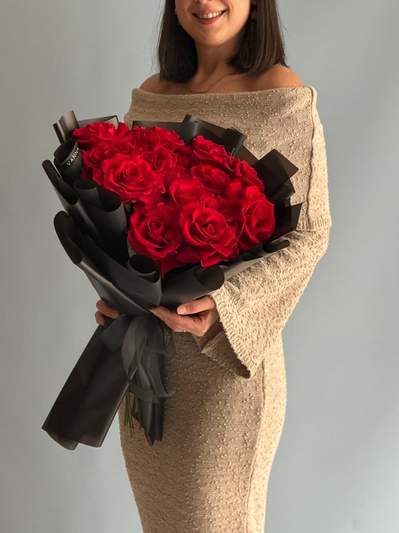 Freedom 15 Black Rouge Roses