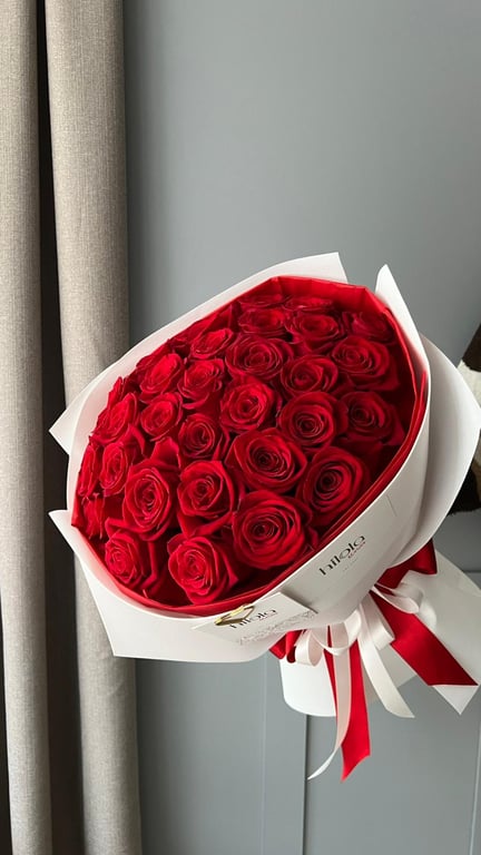 Kırmızı Ekvador Gülleri – Royal Rouge