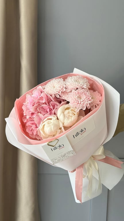 Şakayık, Ortanca ve Krizantem – Pastel Ahenk