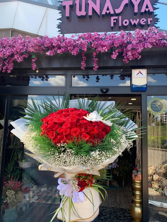 101 Kırmızı Gül Buketi