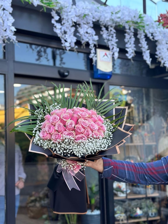 41 Kırmızı Kutu Gül Aranjmanı