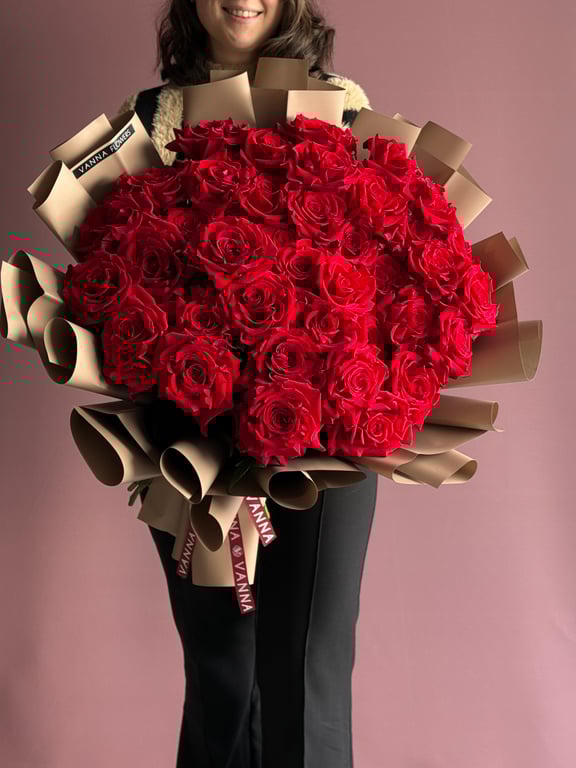 Kırmızı ekvator gülü 41