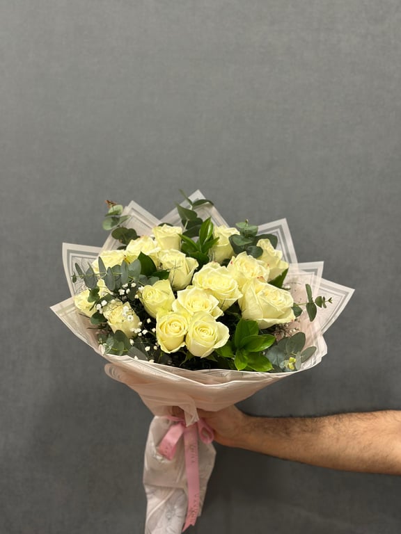 15 Sarı Lale Buketi