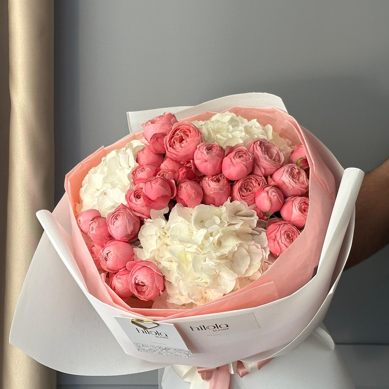 Saray Gülleri & Beyaz Ortanca – Pudra Zarafeti