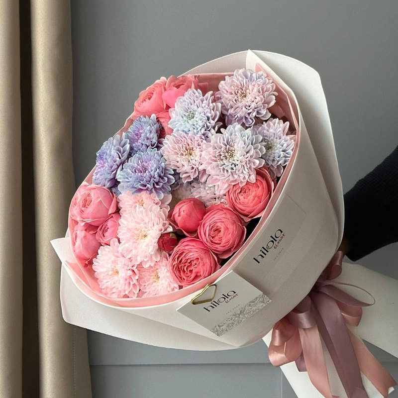 Silva Pink Saray Gülleri & Altaj Krizantemler – Elegant Whisper