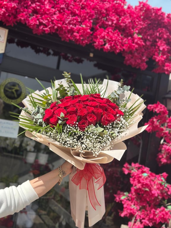 41 Kırmızı Gül Buketi