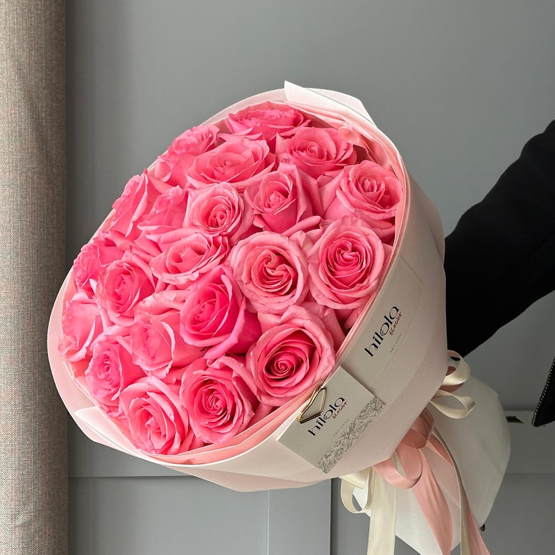 Pembe Ekvador Gülleri – Blush Symphony